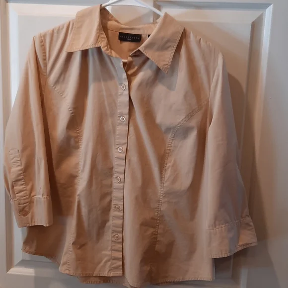 Apostrophe 3/4 Sleeve Tan Colored Button Down Shirt size Petite Large - Picture 3 of 7